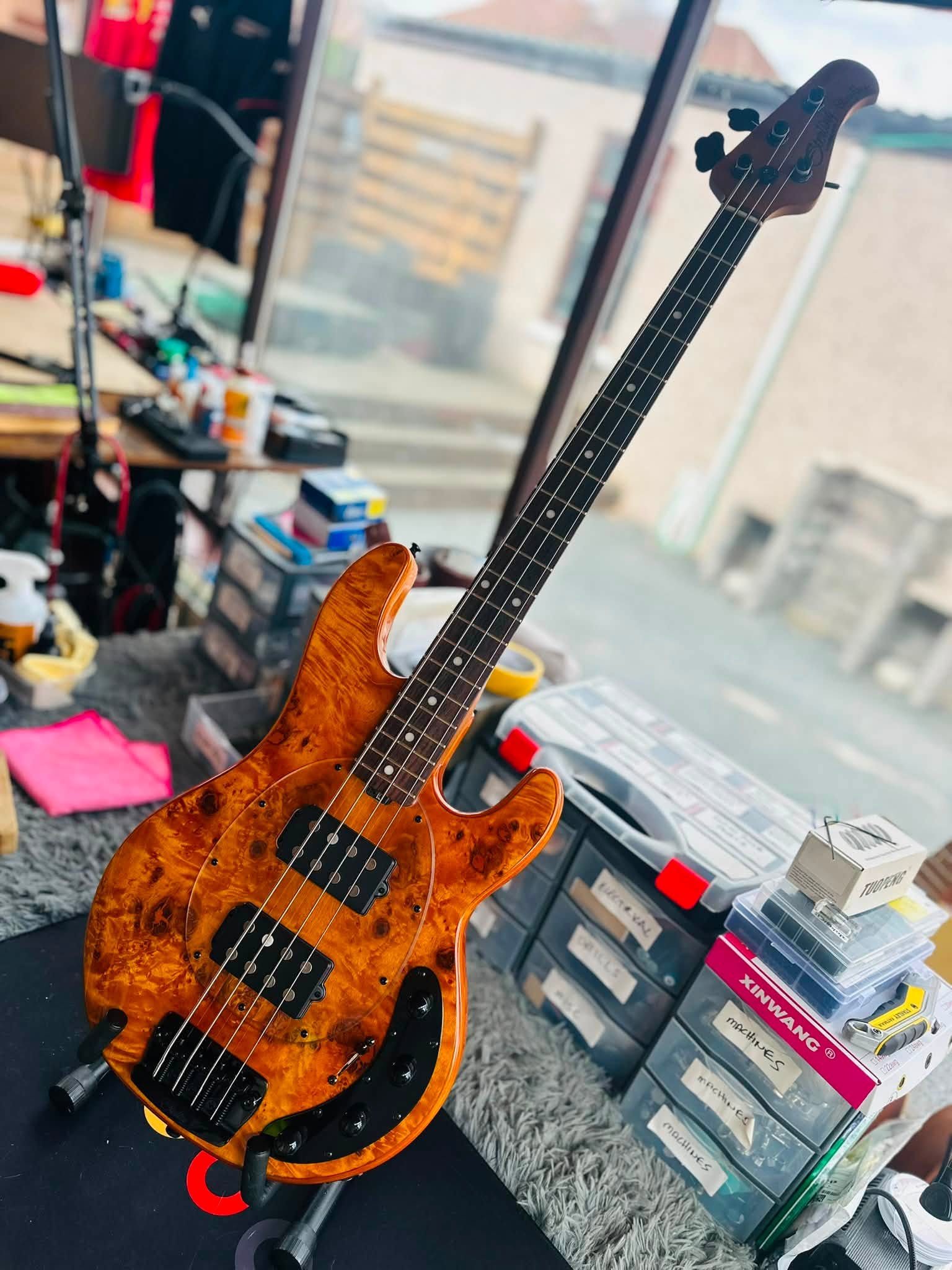 Cals Guitars — gallery photo 3